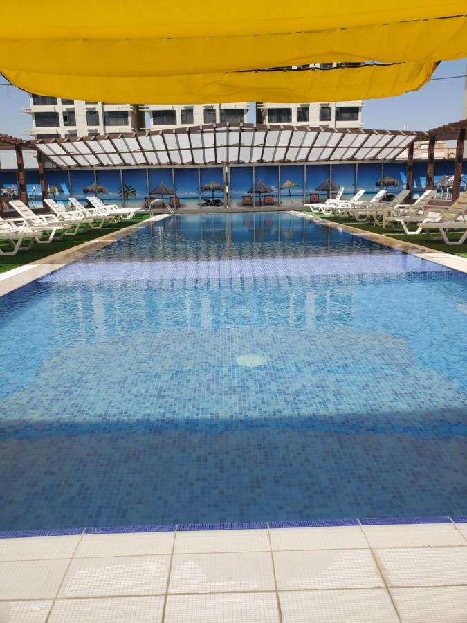 Al Kout Beach Hotel Кувейт Экстерьер фото