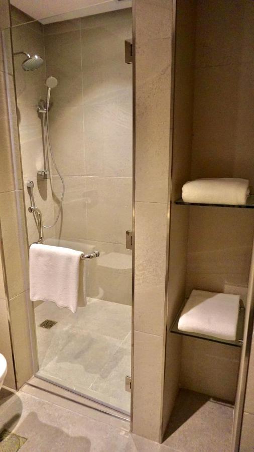 Al Kout Beach Hotel Кувейт Экстерьер фото