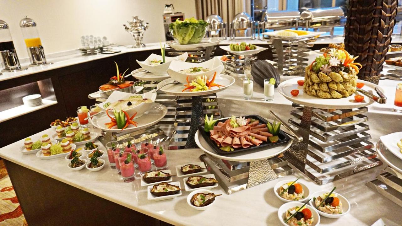 Al Kout Beach Hotel Кувейт Экстерьер фото