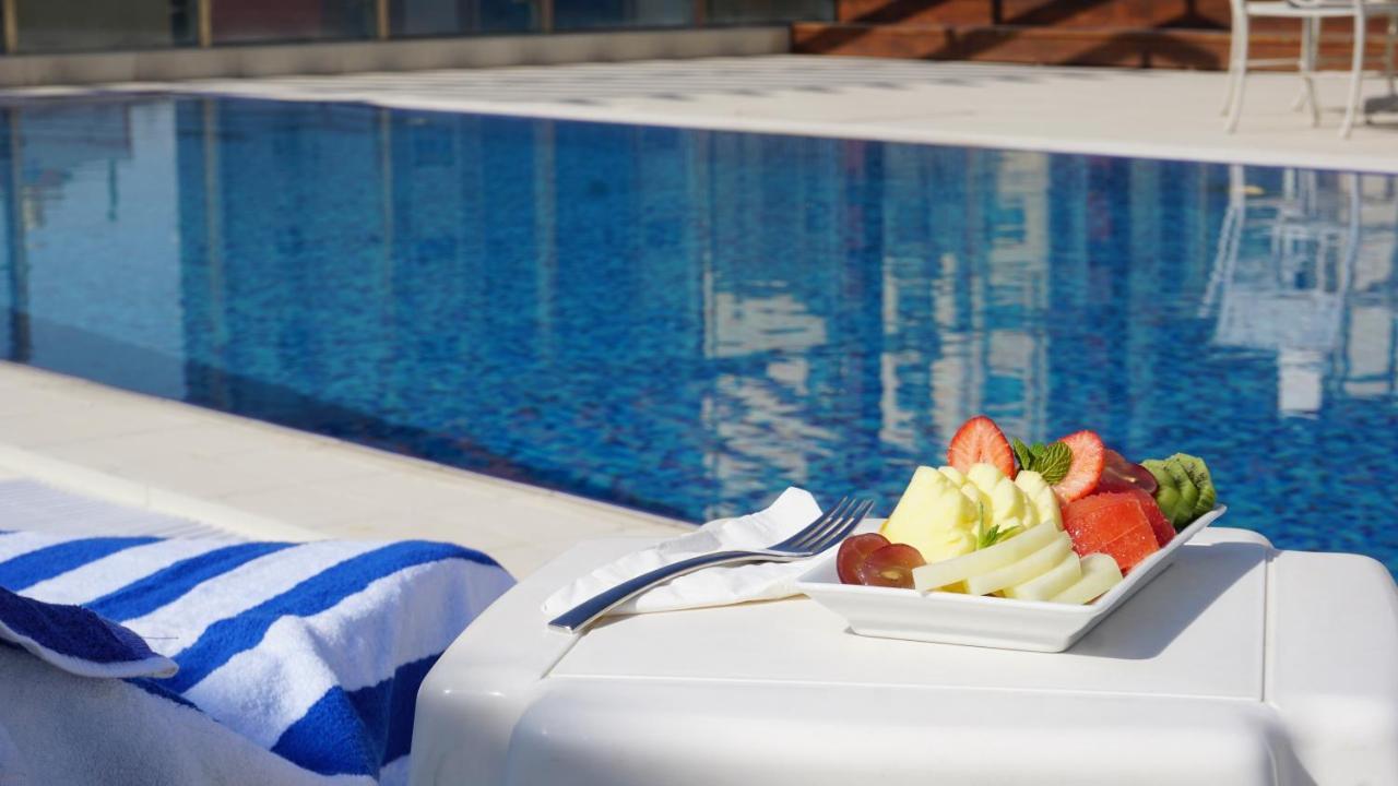 Al Kout Beach Hotel Кувейт Экстерьер фото